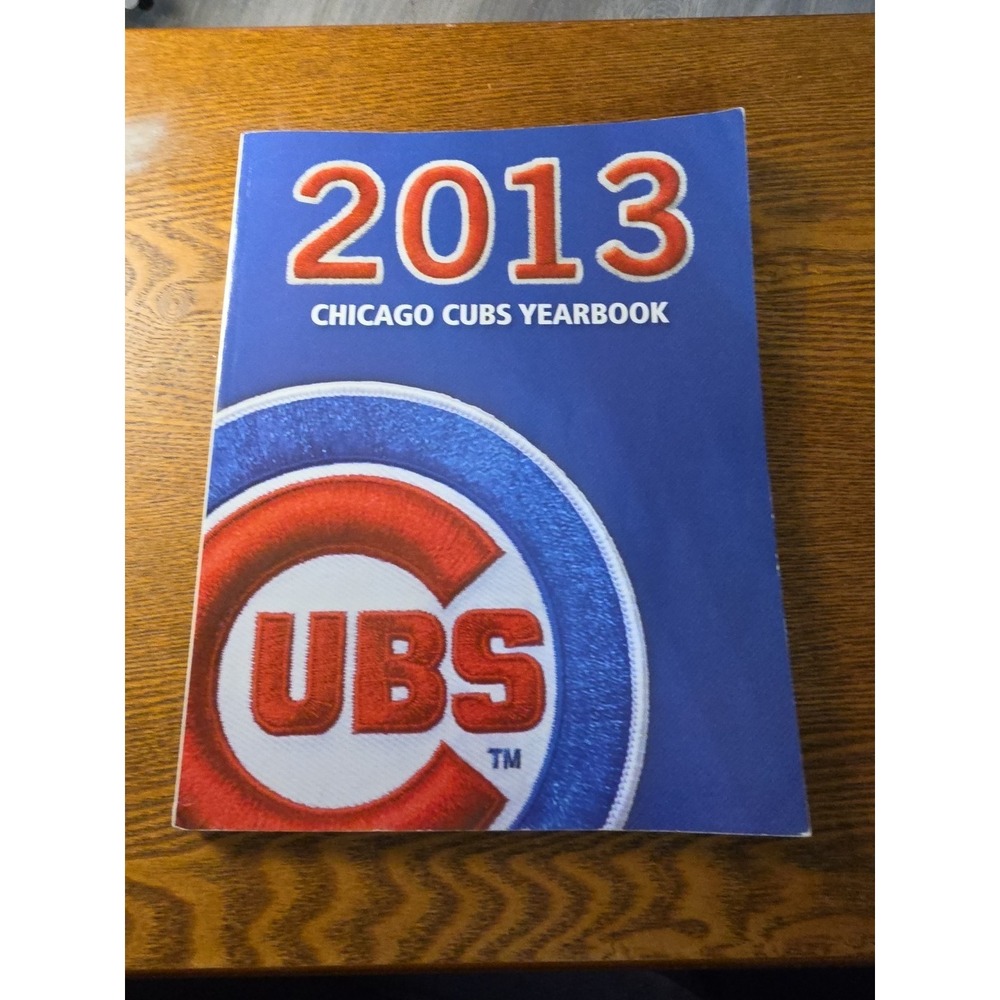 2013‎ Chicago Cubs Yearbook